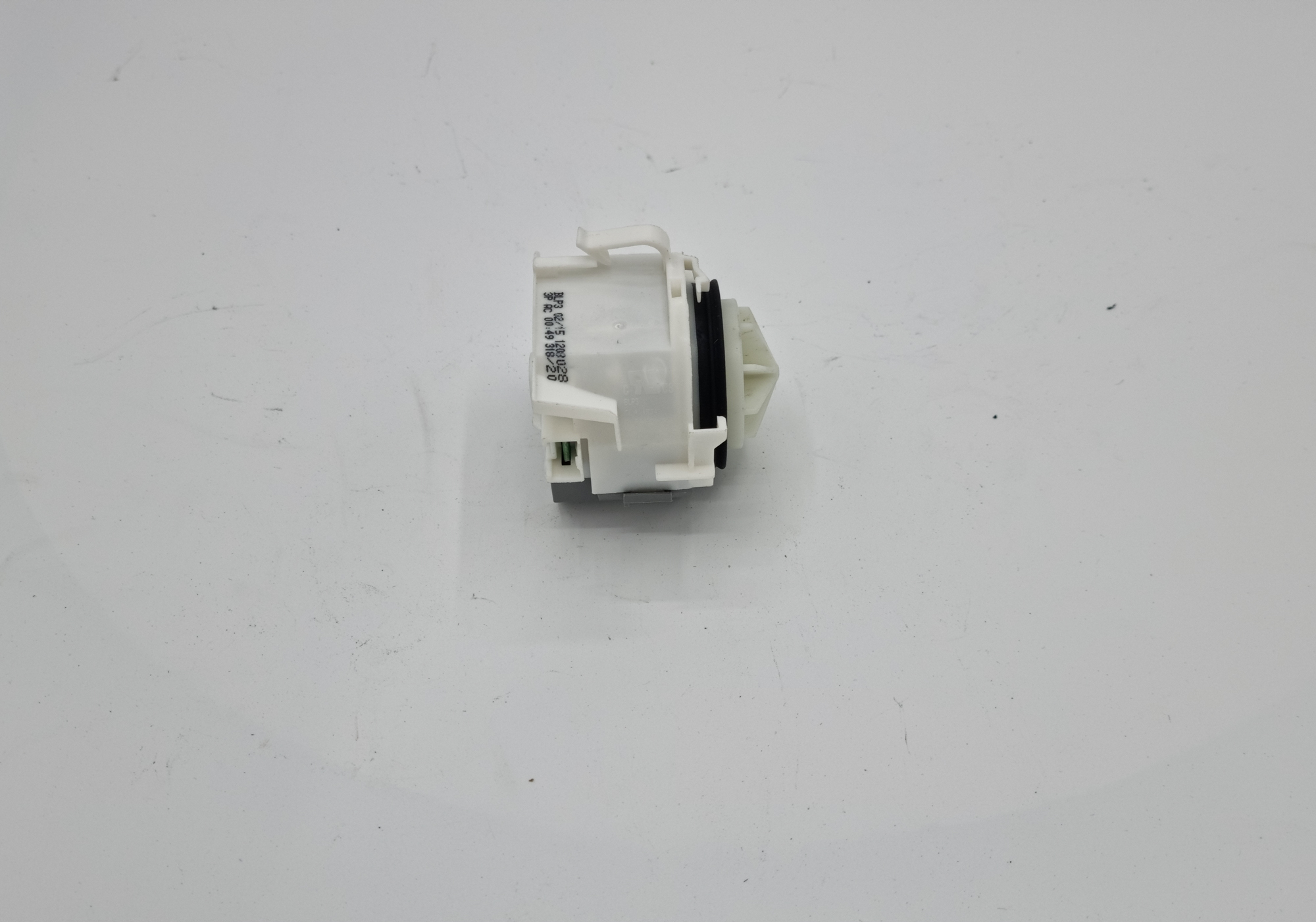 00631200 Bosch Compatible dishwasher drain pump - Image 5