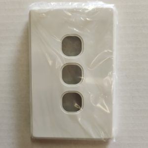 30603NLS 3 Gang Plate and grid