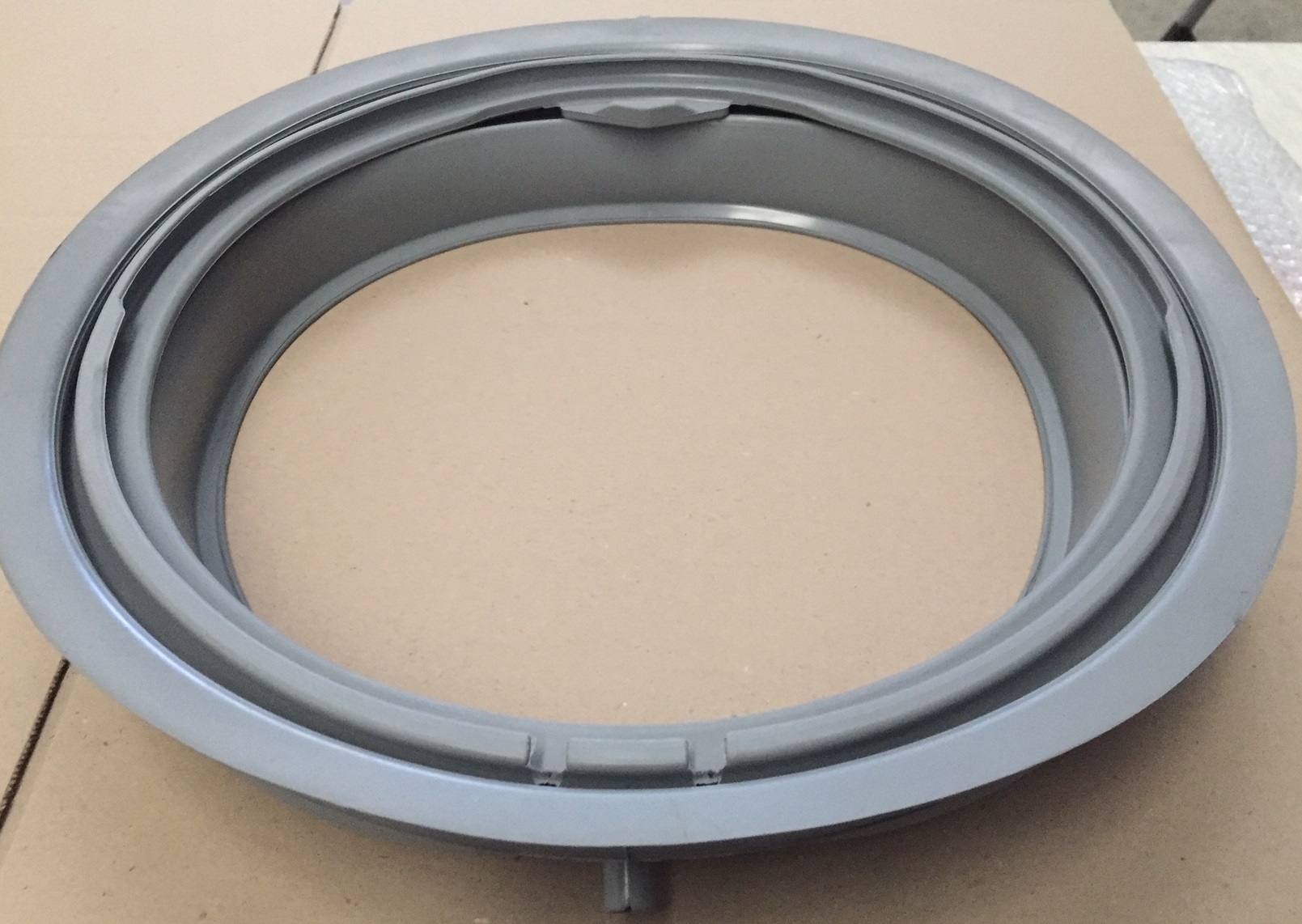 4986EN1003A LG Washing machine door seal - No hole in outlet spout - Image 2