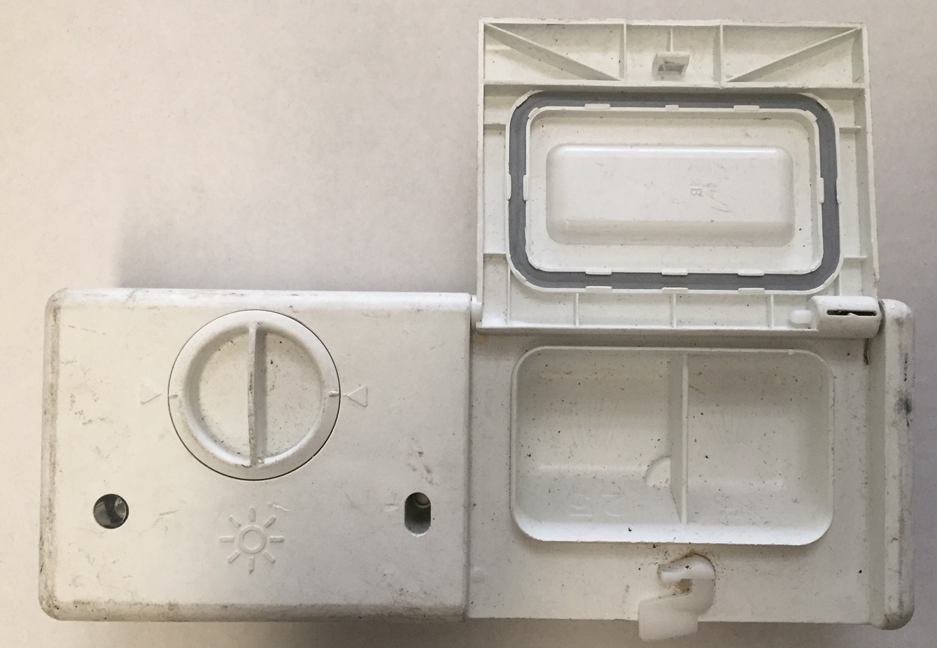 DWU003 Universal Simpson, Westinghouse Dishwasher Dispenser