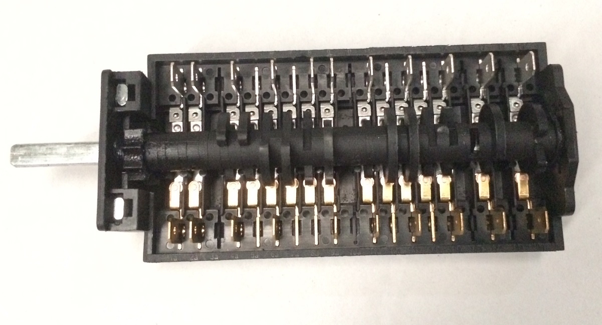 PA210032013 Technika Selector Switch 8 Position