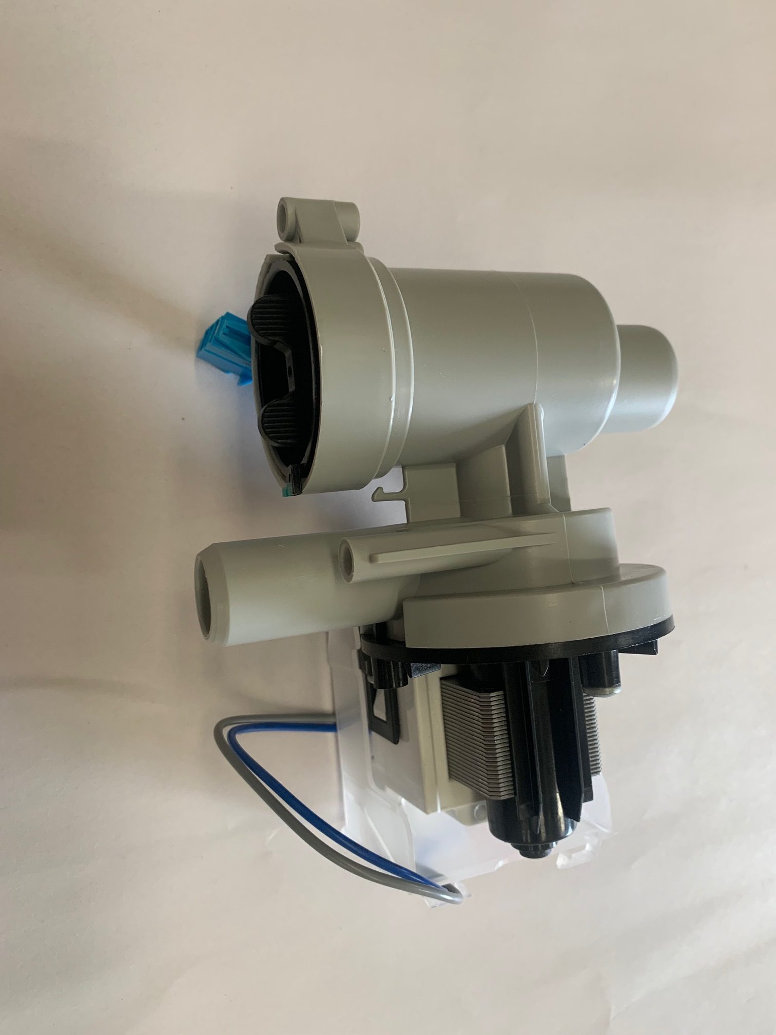 AHA74873601 LG Compatible Drain Pump Assembly - Image 4