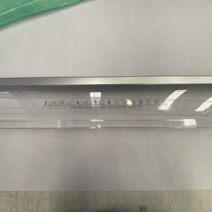 140052039025 Electrolux Facia Drawer Freezer Middle Assembly